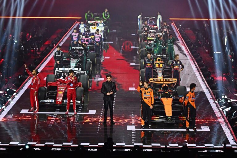 FORMULA 1 : Spectacular Anniversary at the O2 Arena in London