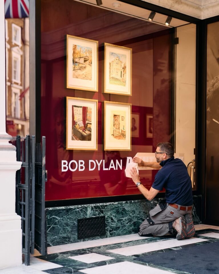 Bob Dylan’s Art Takes Center Stage in London